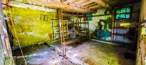 Дом с 4 комнатами в Колорно, Италия № 285681 34