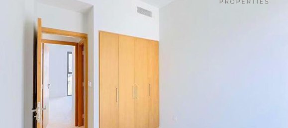 Villa T3 em Dubai Land, UAE N.º 56294 11