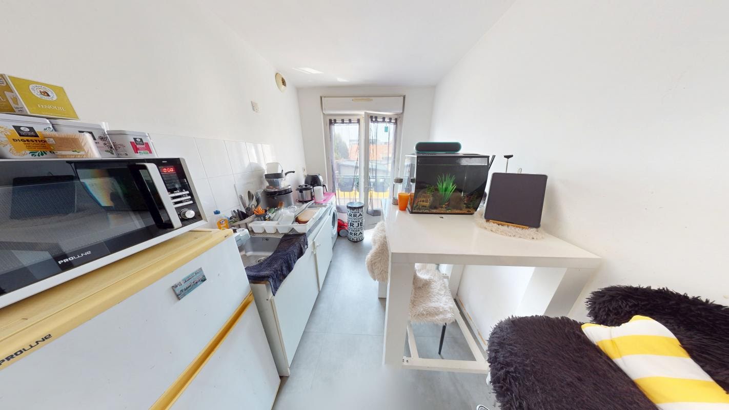 Estudio en Le Havre, France No. 295401