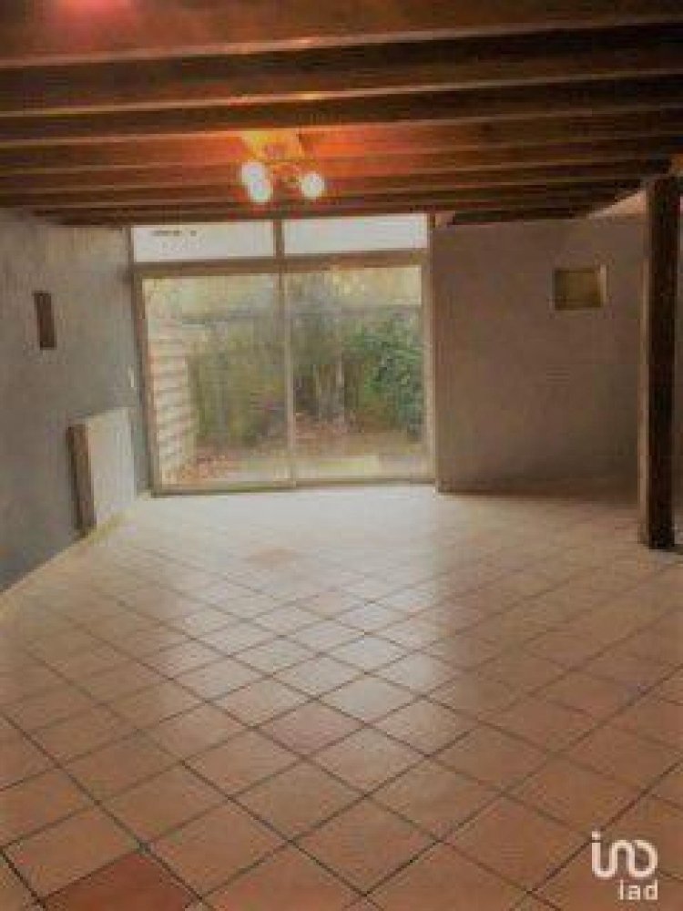 4 Schlafzimmer Haus in Iteuil, France, Nr. 24075