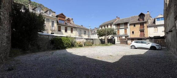 Apartamento de 26 dormitorios en Haute-Garonne, France No. 348381 14