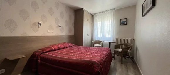 Apartamento de 26 dormitorios en Haute-Garonne, France No. 348381 5