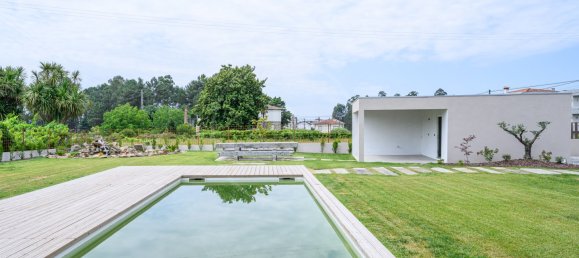 5 bedrooms House in Felgueiras, Portugal No. 42796 3