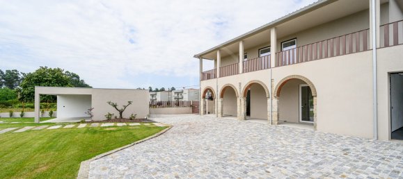 5 bedrooms House in Felgueiras, Portugal No. 42796 8