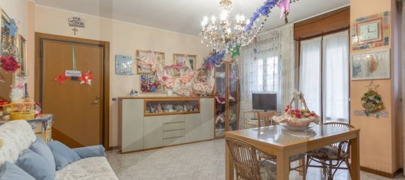 Apartamento de 3 habitaciónes en Milan, Italy No. 242079 7