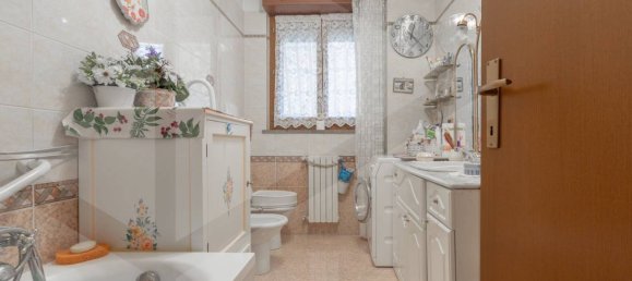 Apartamento de 3 habitaciónes en Milan, Italy No. 242079 26