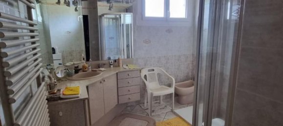 3 bedrooms House in Jouet-sur-l'Aubois, France No. 70834 19