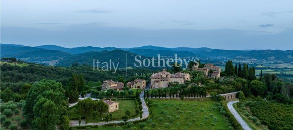 Дом с 43 спальнями в Умбертиде, Италия № 172127 40