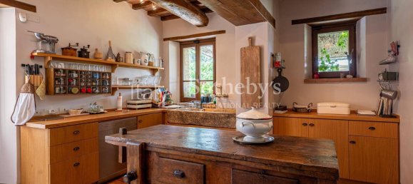 Дом с 43 спальнями в Умбертиде, Италия № 172127 15