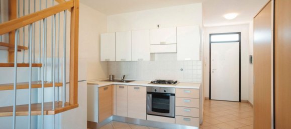 Apartamento de 2 habitaciónes en Montenero di Bisaccia, Italy No. 277465 8