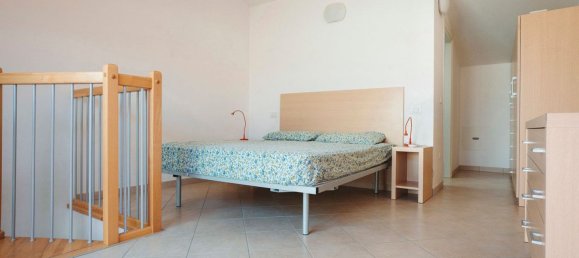 Apartamento de 2 habitaciónes en Montenero di Bisaccia, Italy No. 277465 16