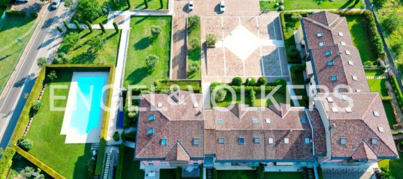 3 bedrooms Penthouse in Garda, Italy No. 363964 9