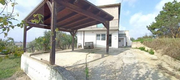 5-Zimmer Haus in Spoltore, Italy, Nr. 20220 2