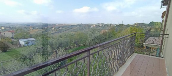 5-Zimmer Haus in Spoltore, Italy, Nr. 20220 16