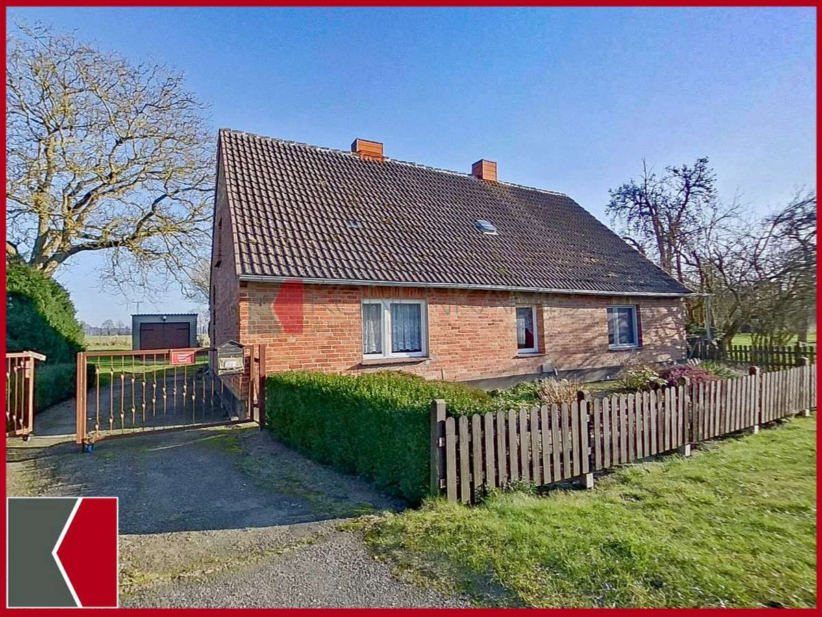 Дом с 6 комнатами в Передняя Померания-Рюген, Германия № 171573