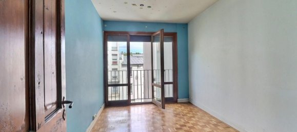 2 bedrooms Apartment in Paris, France No. 188887 3