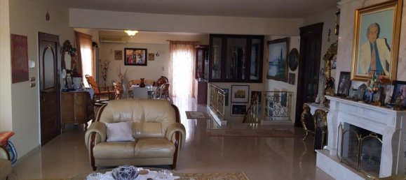 4 bedrooms Villa in Lagkadas, Greece No. 6619 6