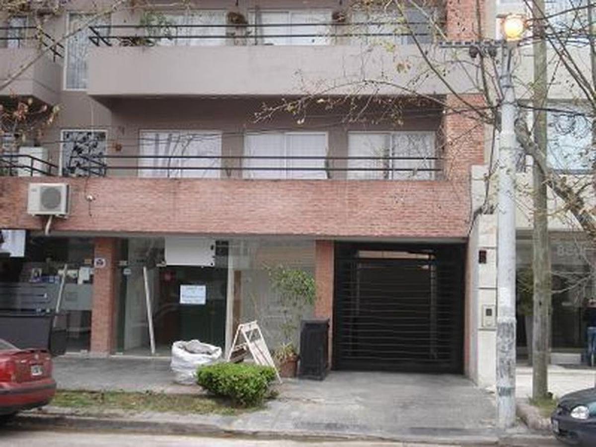  Warehouse in Almirante Brown, Argentina No. 106879