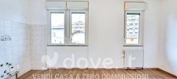 1 bedroom Apartment in Milan, Italy No. 274182 4