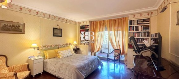 4 bedrooms Apartment in Rome, Italy No. 396939 11