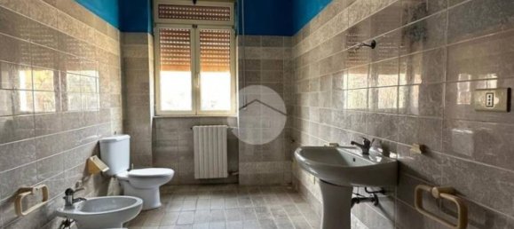 Дом с 5 спальнями в Сассари, Италия № 350163 10