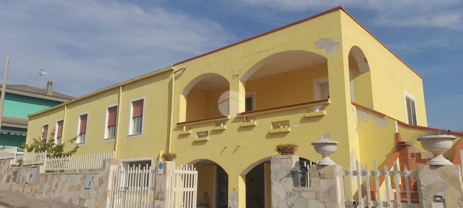 Дом с 5 спальнями в Сассари, Италия № 350163