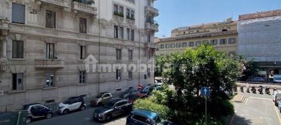 2 bedrooms Apartment in Milan, Italy No. 321528 22