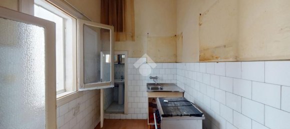 Дом с 4 комнатами в Бриндизи, Италия № 228422 23