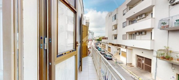 Дом с 4 комнатами в Бриндизи, Италия № 228422 20