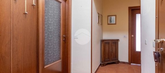 2 bedrooms Apartment in Milan, Italy No. 356616 2