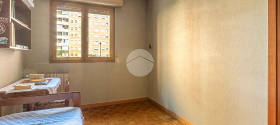 2 bedrooms Apartment in Milan, Italy No. 356616 17