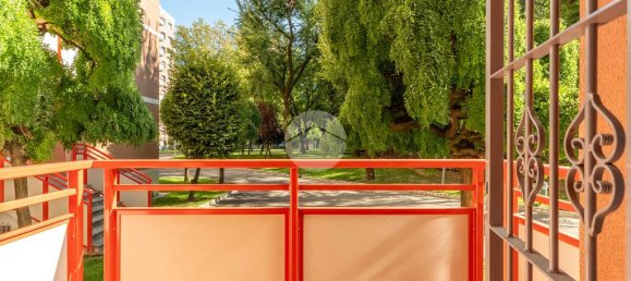 2 bedrooms Apartment in Milan, Italy No. 356616 10