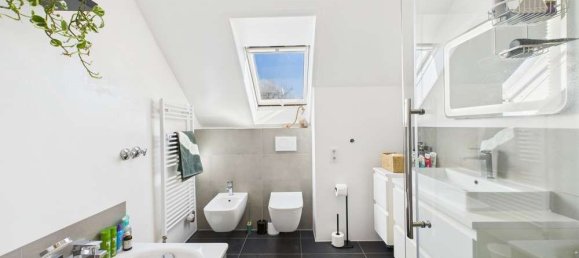 7 bedrooms Townhouse in Dusseldorf, Germany No. 353009 19