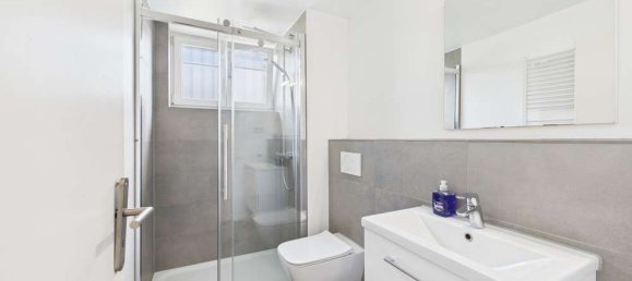 7 bedrooms Townhouse in Dusseldorf, Germany No. 353009 30