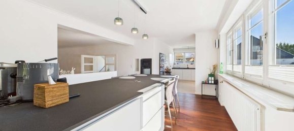 7 bedrooms Townhouse in Dusseldorf, Germany No. 353009 11