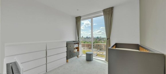 2 bedrooms Apartment in London, United Kingdom No. 7835 5
