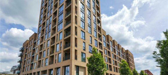 2 bedrooms Apartment in London, United Kingdom No. 7835 9