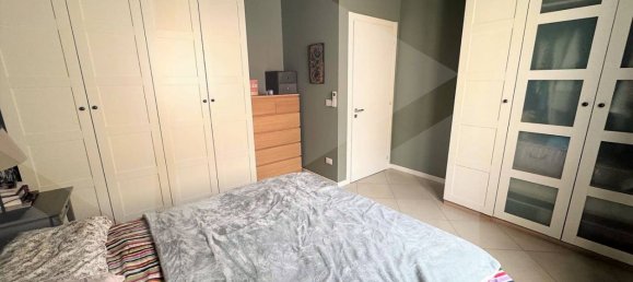 5-Zimmer Wohnung in Bologna, Italy, Nr. 22848 9