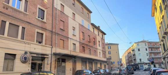 5-Zimmer Wohnung in Bologna, Italy, Nr. 22848 24
