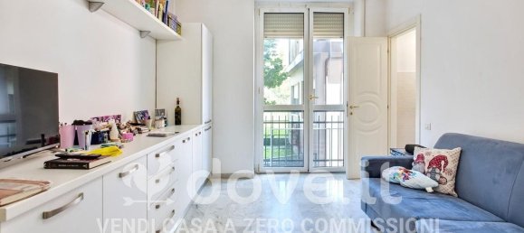 1 bedroom Apartment in Milan, Italy No. 358001 8
