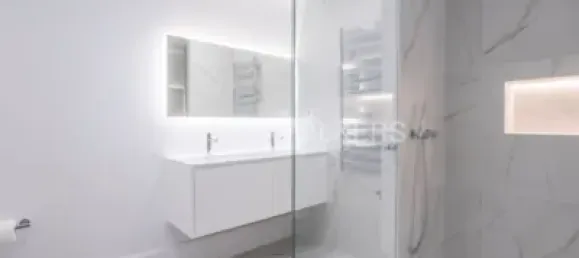 4 غرف نوم منزل ذو طابقين في Madrid, Spain رقم 176779 20