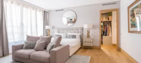 4 غرف نوم منزل ذو طابقين في Madrid, Spain رقم 176779 14