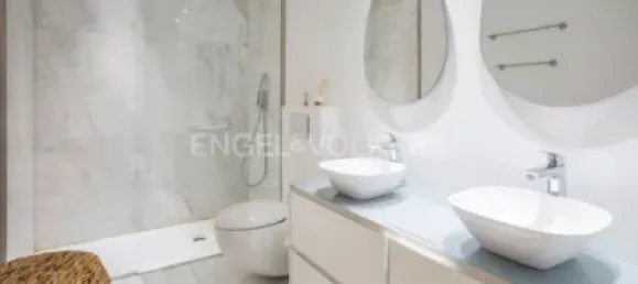 4 غرف نوم منزل ذو طابقين في Madrid, Spain رقم 176779 8