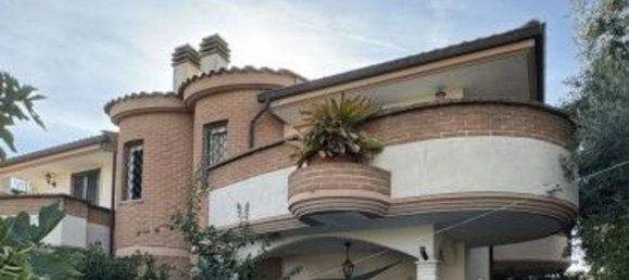 5 rooms Villa in Anzio, Italy No. 99226 20