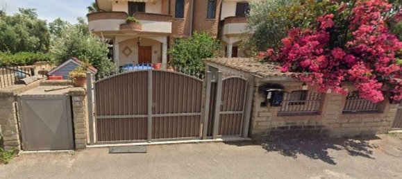 5 rooms Villa in Anzio, Italy No. 99226 9