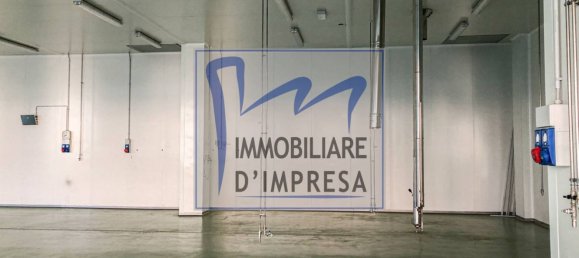 Entrepôt à Parma, Italy 1800m² No. 159815 8