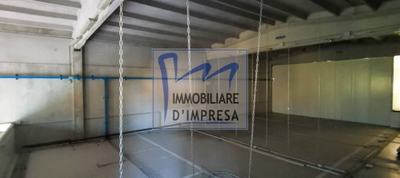 Entrepôt à Parma, Italy 1800m² No. 159815 27