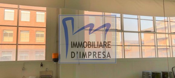 Entrepôt à Parma, Italy 1800m² No. 159815 11