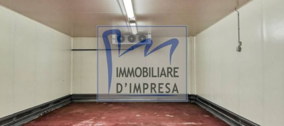 Entrepôt à Parma, Italy 1800m² No. 159815 23