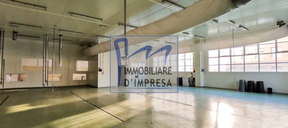 Entrepôt à Parma, Italy 1800m² No. 159815 21